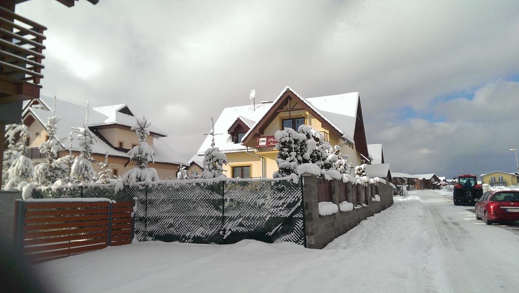 Privat Ivan Vel'ka Lomnica Esterno foto